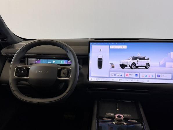 Lynk &amp; Co 900 с пробегом 2026 года, цена 8 620 000 рублей, 35 км, внедорожник, Автокод Объявления