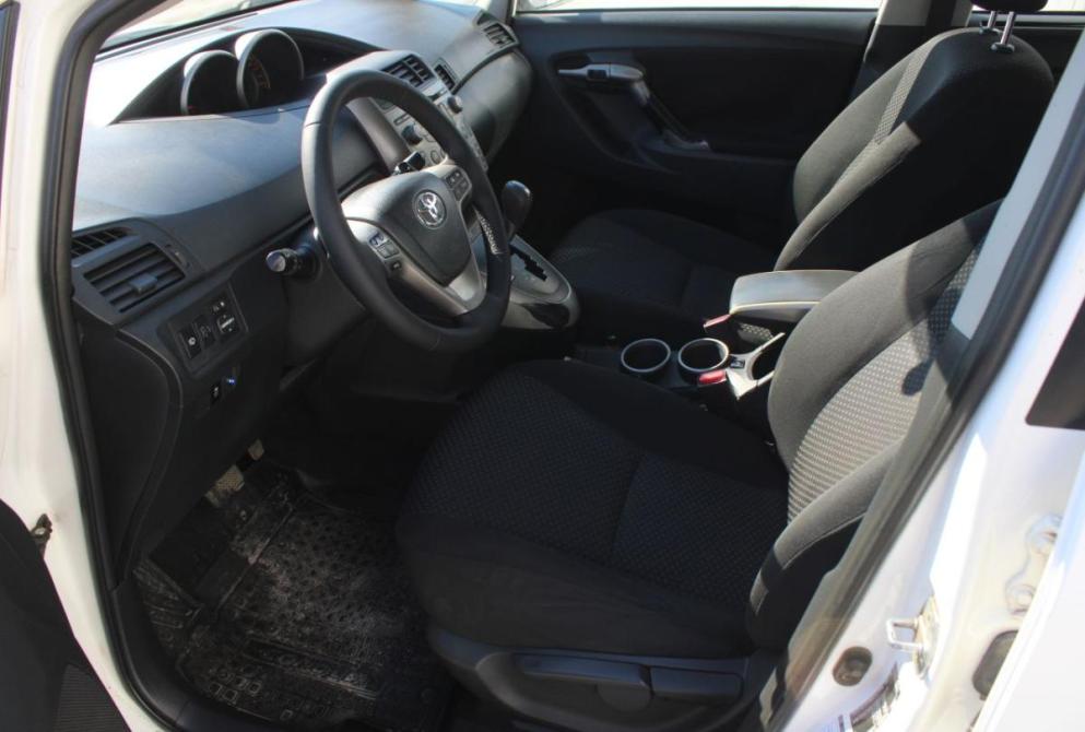 Toyota Verso I Саратов  - изображение 18