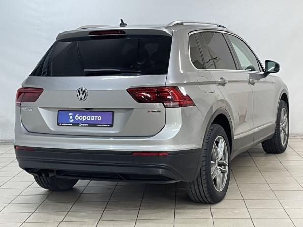 Volkswagen Tiguan II с пробегом 2018 года, цена 2 749 000 рублей, 51376 км, внедорожник, Автокод Объявления