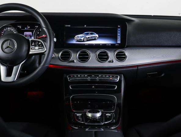 Mercedes-Benz E-Класс V (W213 S213 C238) с пробегом 2019 года, цена 2 475 000 рублей, 134206 км, седан, Автокод Объявления