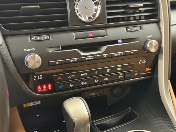 Lexus RX IV Рестайлинг с пробегом 2020 года, цена 5 543 000 рублей, 63967 км, внедорожник, Автокод Объявления