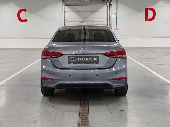Hyundai Solaris II с пробегом 2018 года, цена 1 050 000 рублей, 177349 км, седан, Автокод Объявления