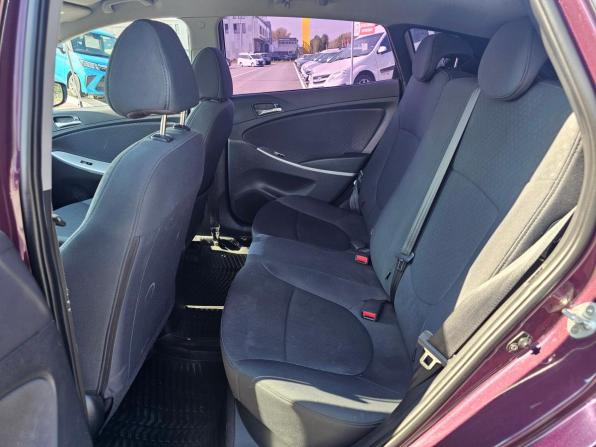 Hyundai Solaris I с пробегом 2013 года, цена 860 000 рублей, 117152 км, хэтчбек, Автокод Объявления