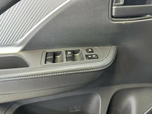 Mitsubishi Xpander I с пробегом 2022 года, цена 2 206 260 рублей, 80371 км, внедорожник, Автокод Объявления