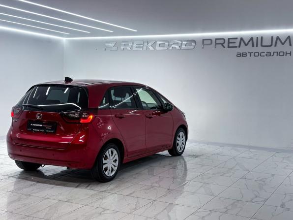 Honda Fit IV с пробегом 2020 года, цена 1 379 000 рублей, 59436 км, хэтчбек, Автокод Объявления