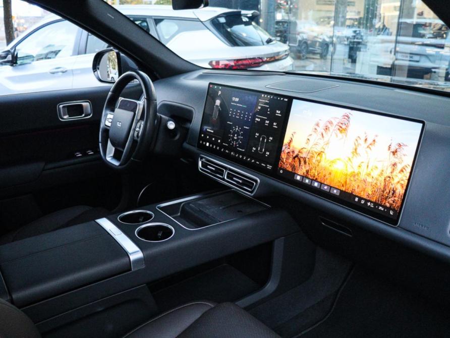 Li Auto (Lixiang) L9 I Москва  - изображение 10