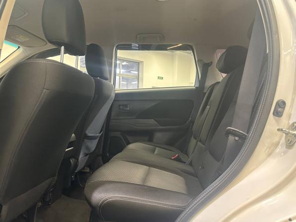 Mitsubishi Outlander III Рестайлинг 2 с пробегом 2016 года, цена 1 639 000 рублей, 177706 км, внедорожник, Автокод Объявления