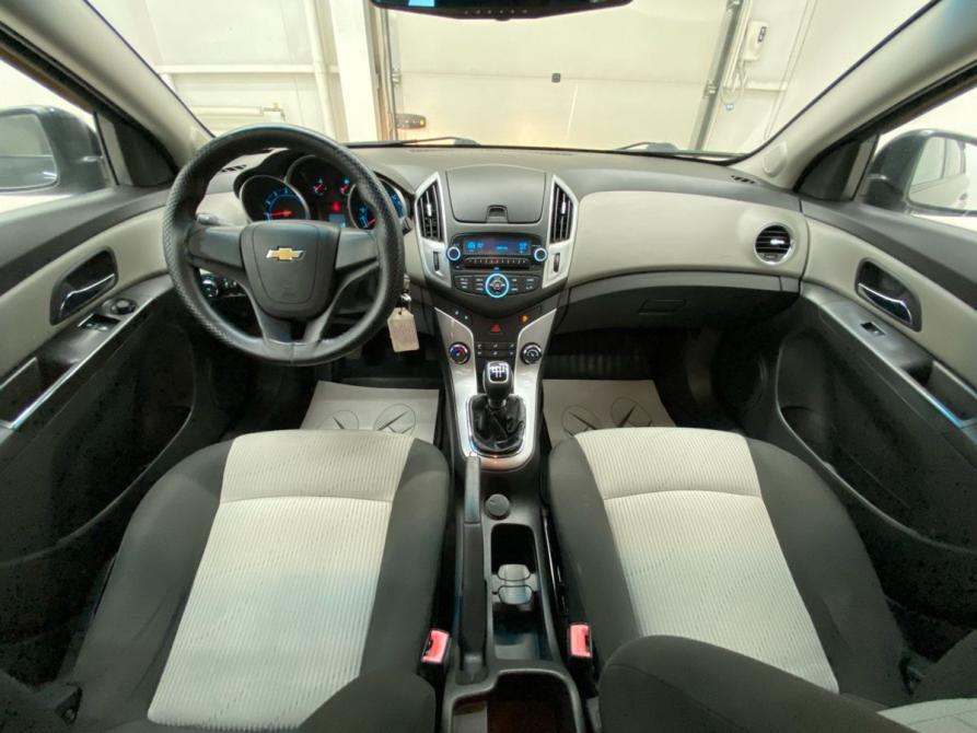 Chevrolet Cruze I Рестайлинг Энгельс  - изображение 24