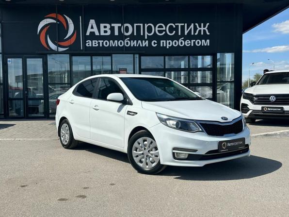 Kia Rio III Рестайлинг с пробегом 2016 года, цена 1 000 000 рублей, 82826 км, седан, Автокод Объявления