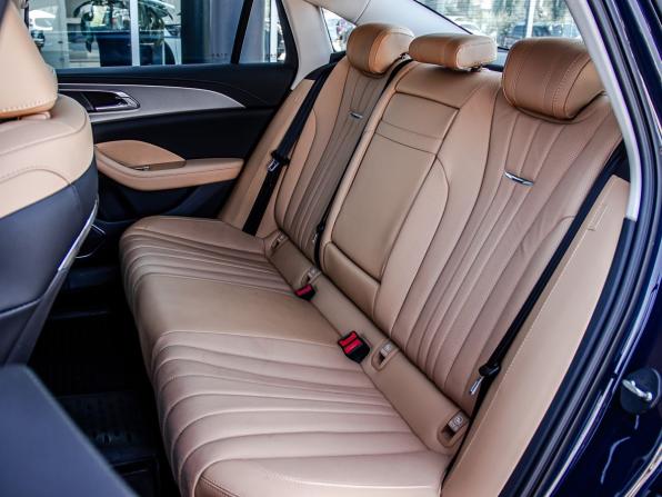 Hongqi H5 II с пробегом 2024 года, цена 3 229 000 рублей, 21222 км, седан, Автокод Объявления