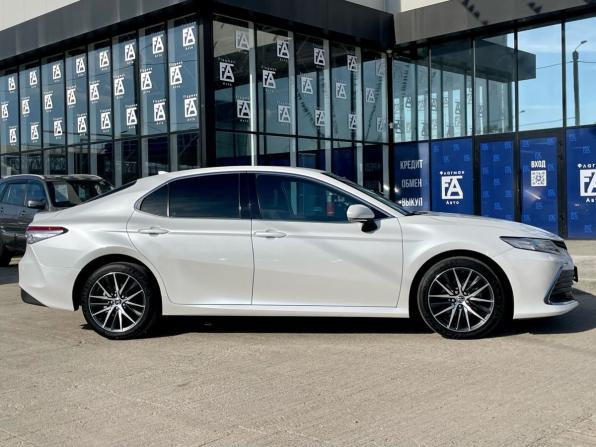 Toyota Camry VIII (XV70) Рестайлинг с пробегом 2021 года, цена 3 187 000 рублей, 118071 км, седан, Автокод Объявления