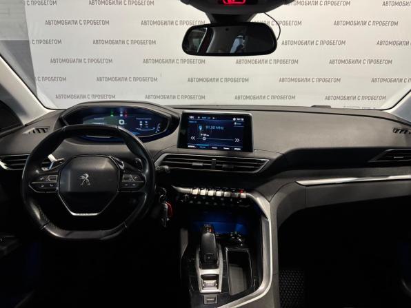 Peugeot 3008 II с пробегом 2017 года, цена 1 599 000 рублей, 162000 км, внедорожник, Автокод Объявления