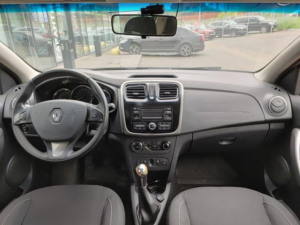 Renault Sandero II с пробегом 2016 года, цена 860 000 рублей, 139000 км, хэтчбек, Автокод Объявления