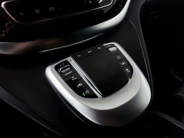 Mercedes-Benz V-Класс III (W447) Рестайлинг с пробегом 2023 года, цена 8 200 000 рублей, 88654 км, минивэн, Автокод Объявления