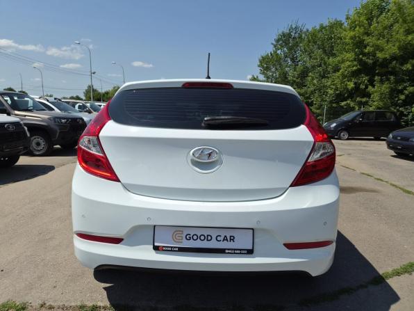 Hyundai Solaris I Рестайлинг с пробегом 2016 года, цена 1 100 000 рублей, 130953 км, хэтчбек, Автокод Объявления