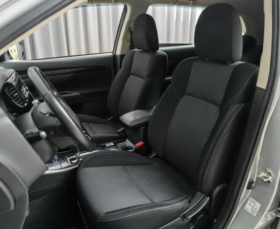 Mitsubishi Outlander III Рестайлинг 3 с пробегом 2021 года, цена 2 449 000 рублей, 92208 км, внедорожник, Автокод Объявления