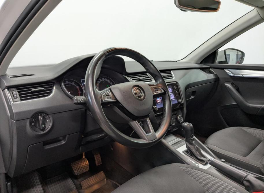 Skoda Octavia III (A7) Рестайлинг Санкт-Петербург  - изображение 17