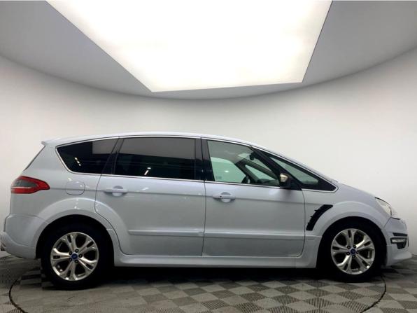 Ford S-MAX I Рестайлинг с пробегом 2012 года, цена 829 000 рублей, 247524 км, минивэн, Автокод Объявления