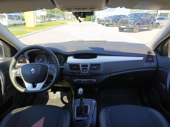 Renault Laguna III с пробегом 2008 года, цена 527 000 рублей, 215654 км, лифтбек, Автокод Объявления