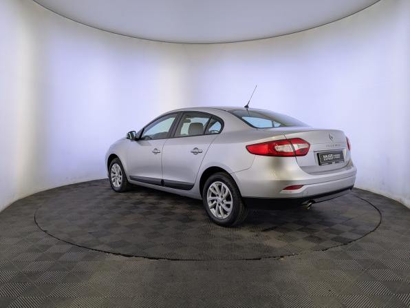 Renault Fluence I Рестайлинг с пробегом 2015 года, цена 1 200 000 рублей, 55743 км, седан, Автокод Объявления