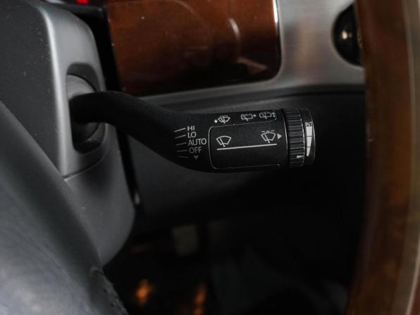 Volkswagen Touareg I Рестайлинг с пробегом 2009 года, цена 1 219 000 рублей, 247731 км, внедорожник, Автокод Объявления
