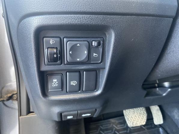 Nissan Juke I с пробегом 2012 года, цена 960 000 рублей, 120624 км, внедорожник, Автокод Объявления