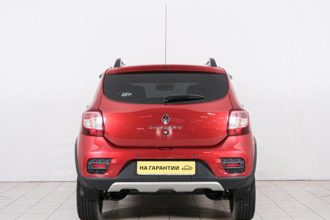Renault Sandero II Рестайлинг с пробегом 2019 года, цена 1 349 000 рублей, 50700 км, хэтчбек, Автокод Объявления