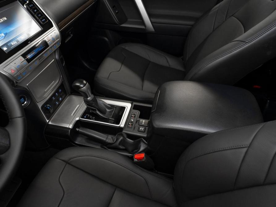 Toyota Land Cruiser Prado 150 Series Рестайлинг 2 Москва  - изображение 17