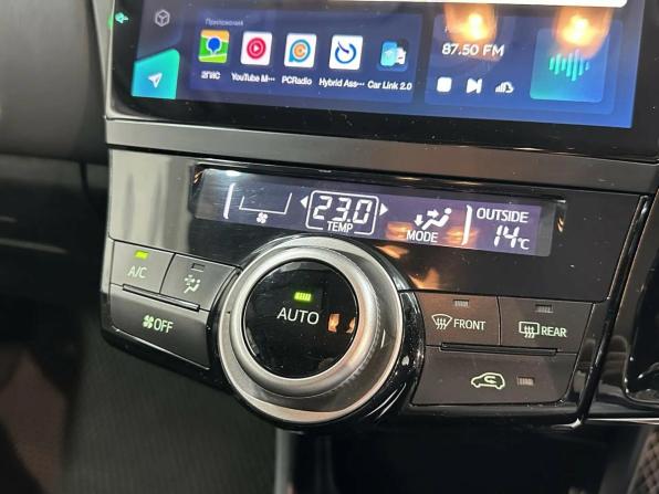 Toyota Prius Alpha I (ZVW40/41) Рестайлинг с пробегом 2017 года, цена 1 690 000 рублей, 108606 км, универсал, Автокод Объявления