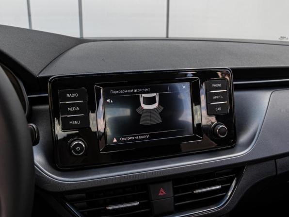 Skoda Rapid II с пробегом 2021 года, цена 1 760 000 рублей, 86383 км, лифтбек, Автокод Объявления