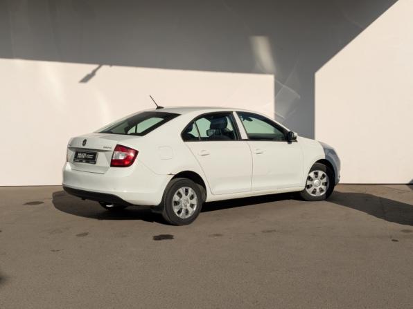 Skoda Rapid I Рестайлинг с пробегом 2019 года, цена 990 000 рублей, 122272 км, лифтбек, Автокод Объявления