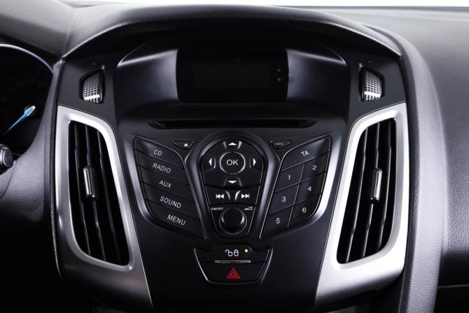 Ford Focus III с пробегом 2013 года, цена 1 049 000 рублей, 110879 км, хэтчбек, Автокод Объявления