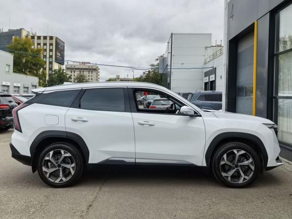 Geely Atlas II с пробегом 2023 года, цена 2 770 000 рублей, 18717 км, внедорожник, Автокод Объявления