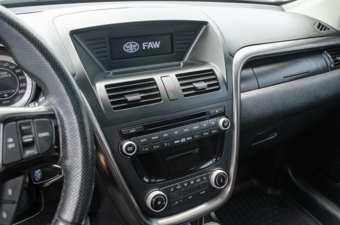 FAW Besturn X80 I с пробегом 2017 года, цена 1 131 000 рублей, 97879 км, внедорожник, Автокод Объявления