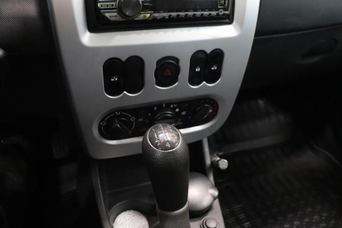 Renault Logan I Рестайлинг с пробегом 2013 года, цена 527 000 рублей, 149373 км, седан, Автокод Объявления