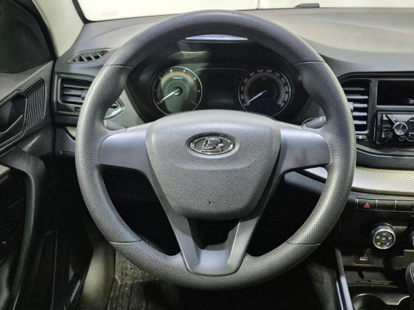 Lada (ВАЗ) Vesta I Рестайлинг (NG) с пробегом 2023 года, цена 1 350 000 рублей, 13000 км, седан, Автокод Объявления