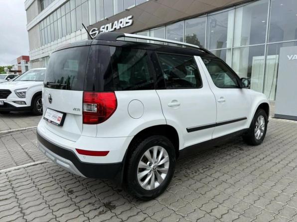 Skoda Yeti I Рестайлинг с пробегом 2016 года, цена 1 343 750 рублей, 120001 км, внедорожник, Автокод Объявления