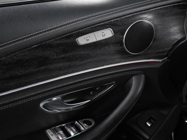 Mercedes-Benz E-Класс V (W213 S213 C238) с пробегом 2018 года, цена 2 849 000 рублей, 179252 км, седан, Автокод Объявления