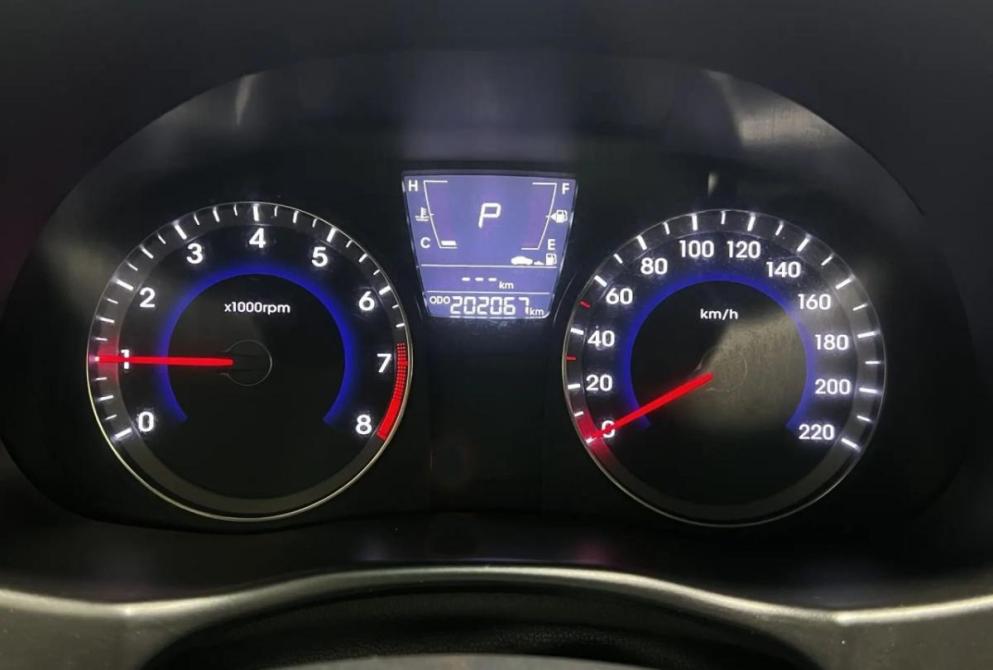 Hyundai Solaris I Нижний Новгород  - изображение 18