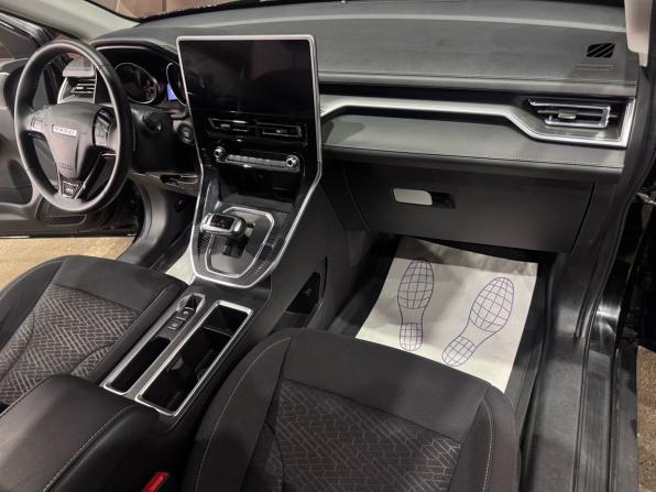 Haval M6 II с пробегом 2024 года, цена 1 725 000 рублей, 64055 км, внедорожник, Автокод Объявления