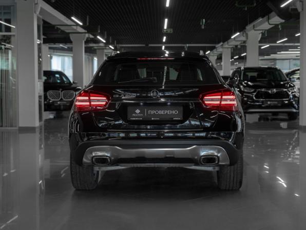 Mercedes-Benz GLA I (X156) Рестайлинг с пробегом 2018 года, цена 2 670 000 рублей, 67656 км, внедорожник, Автокод Объявления