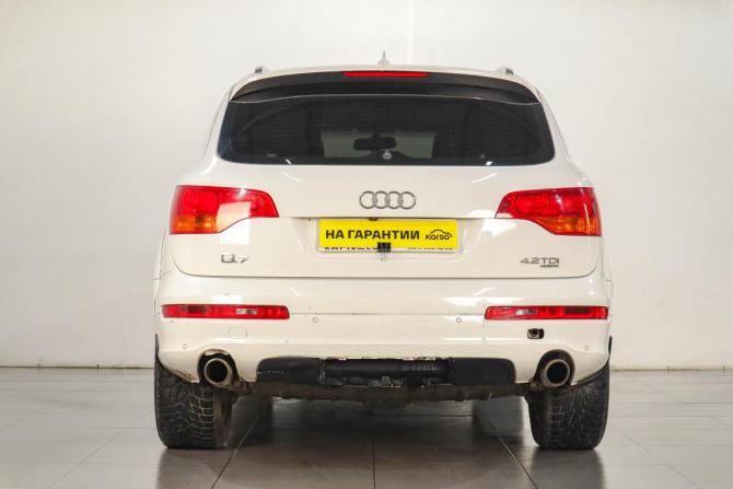 Audi Q7 I (4L) с пробегом 2008 года, цена 1 179 000 рублей, 318110 км, внедорожник, Автокод Объявления
