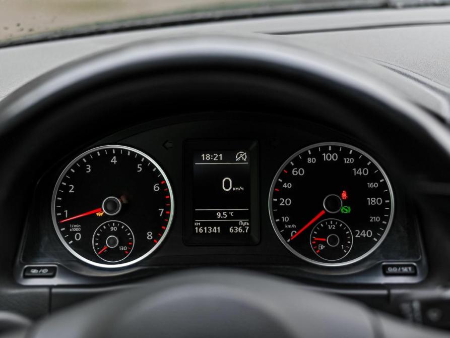 Volkswagen Tiguan I Рестайлинг Санкт-Петербург  - изображение 5