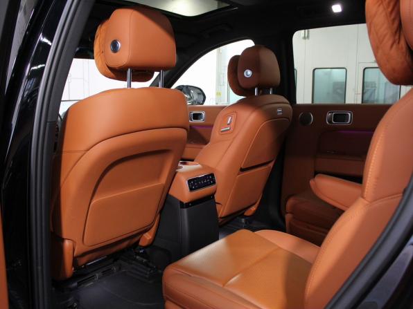 Li Auto (Lixiang) L9 I Рестайлинг с пробегом 2024 года, цена 7 100 000 рублей, 56298 км, внедорожник, Автокод Объявления