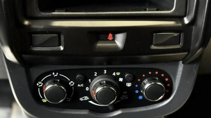 Lada (ВАЗ) Largus I Рестайлинг с пробегом 2024 года, цена 1 270 000 рублей, 40000 км, универсал, Автокод Объявления