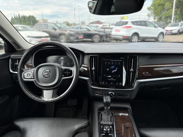 Volvo S90 II с пробегом 2018 года, цена 2 570 000 рублей, 116905 км, седан, Автокод Объявления
