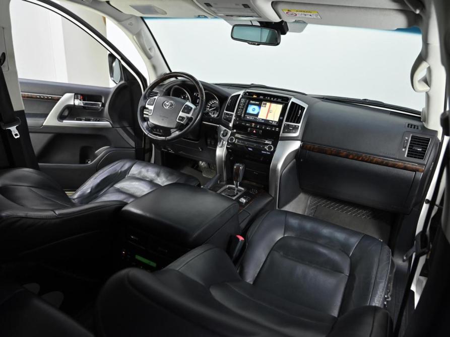Toyota Land Cruiser 200 Series Рестайлинг 1 Москва  - изображение 6