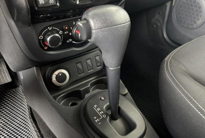 Renault Duster I Рестайлинг с пробегом 2015 года, цена 1 055 000 рублей, 211295 км, внедорожник, Автокод Объявления