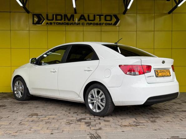 Kia Cerato II с пробегом 2012 года, цена 689 000 рублей, 179000 км, седан, Автокод Объявления