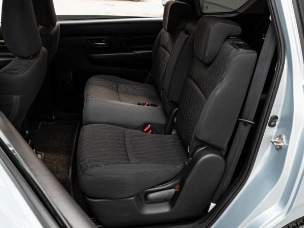 Suzuki Ertiga II с пробегом 2022 года, цена 1 875 000 рублей, 69400 км, компактвэн, Автокод Объявления